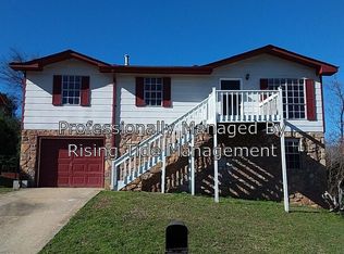 1828 Huntington Dr, Birmingham, AL 35214