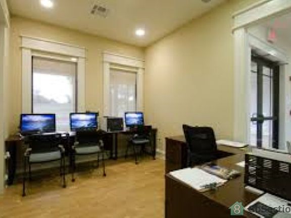 4th image of 415 King Cole Dr APT 3A