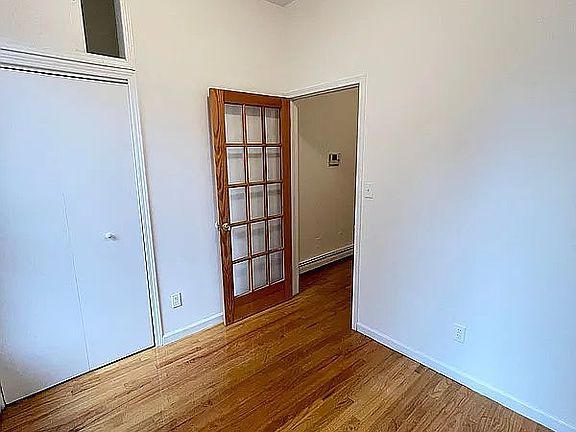 4th image of 153 Avenue C APT 2RS