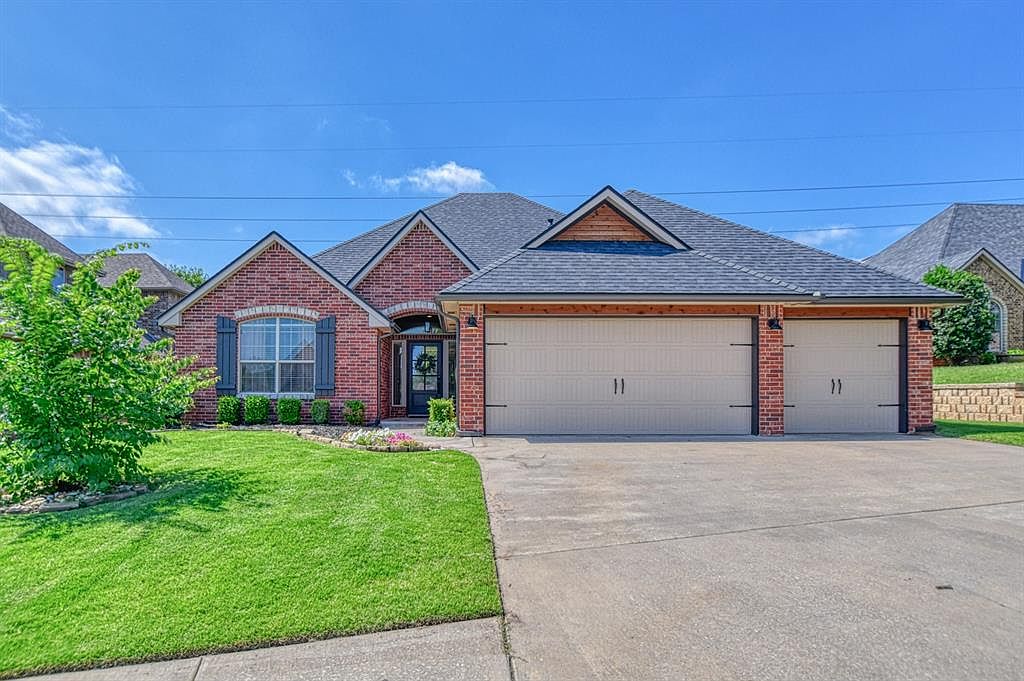 3000 Saint Fergus Dr