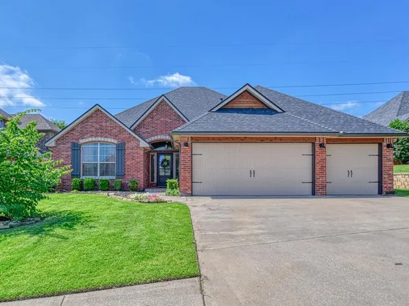 3000 Saint Fergus Dr, Edmond, OK 73034