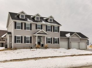 2016 NW Sunset Ln, Grimes, IA 50111