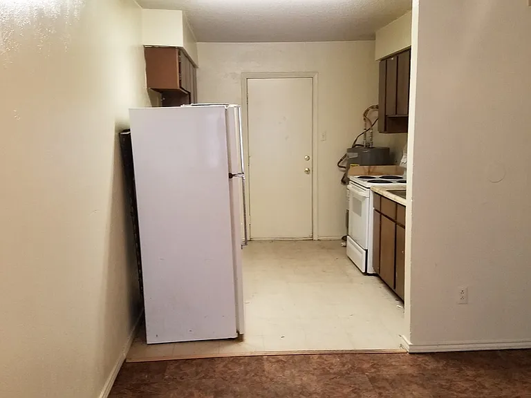 607 Maurice St #A-B — Photo 3