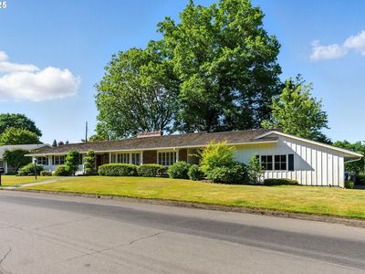 5150 SW Windsor Ct, Portland, OR, 97221
