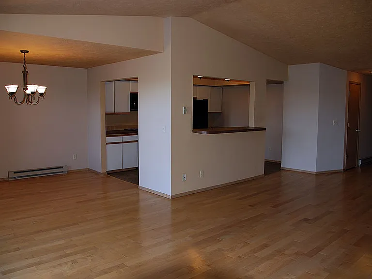 168 S Coeur Dalene St #E303 — Photo 6