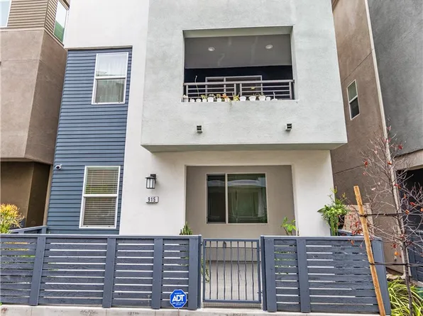915 E 3rd St, Santa Ana, CA 92701
