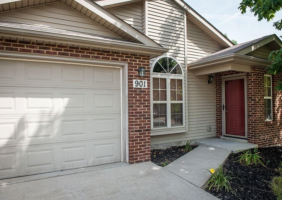 1st image of 901 Marblehead Dr