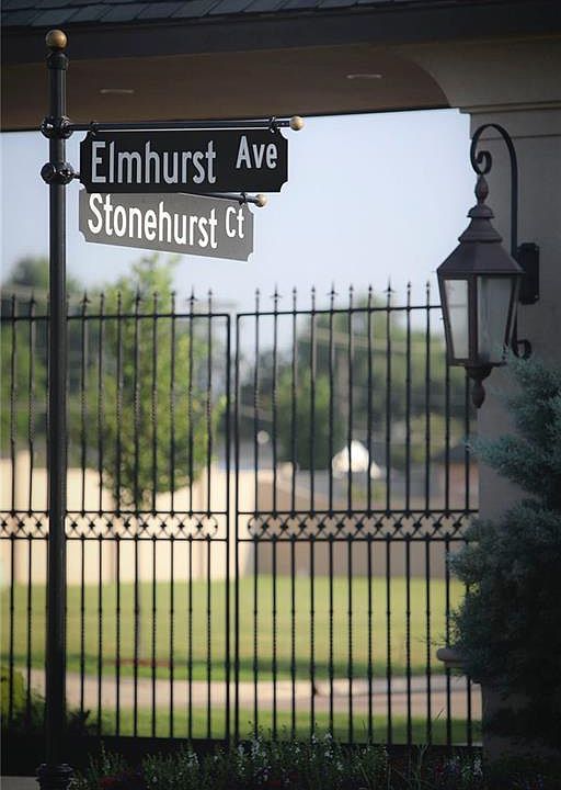 2nd image of 8504 Stonehurst Ct Lot 13