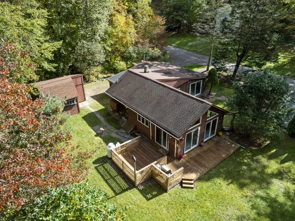 292 Shore Drive, Guilford, CT 06437