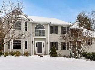 15 Priest Ln, Boxboro, MA 01719