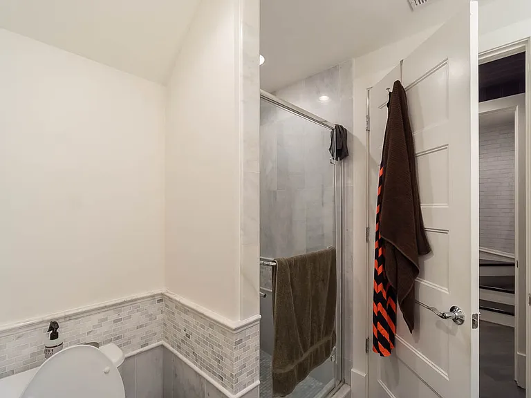 3401 Sherman Ave NW #1 — Photo 16