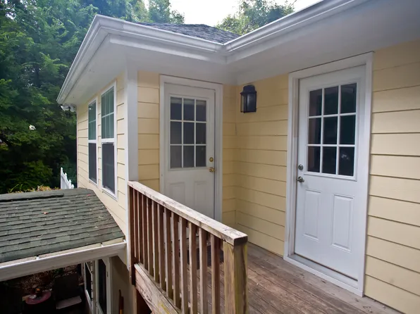 700 N Greensboro St, Carrboro, NC