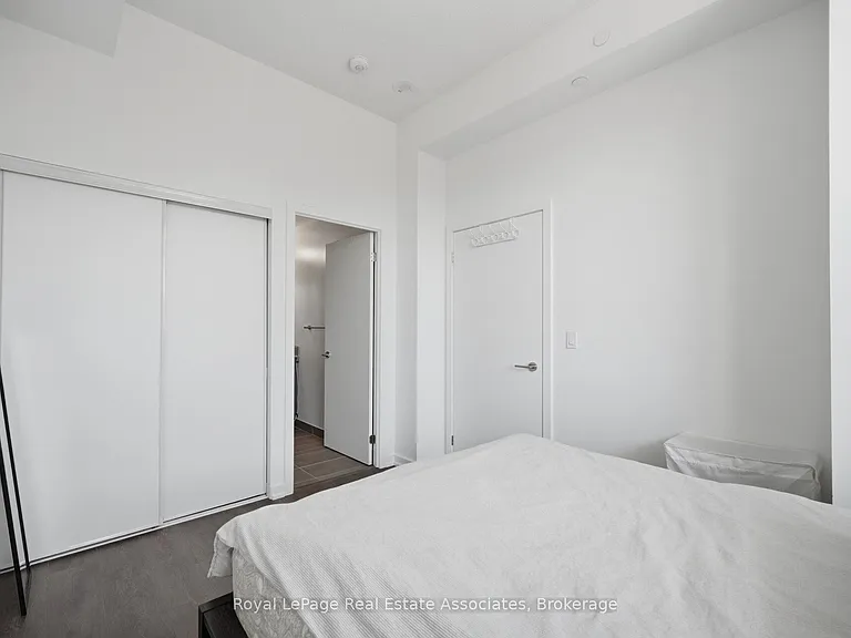 32 Forest Manor Rd #207 — Photo 17
