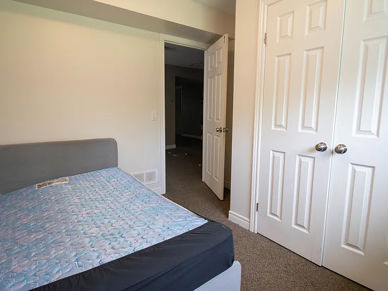 10 Trent Ave — Photo 11