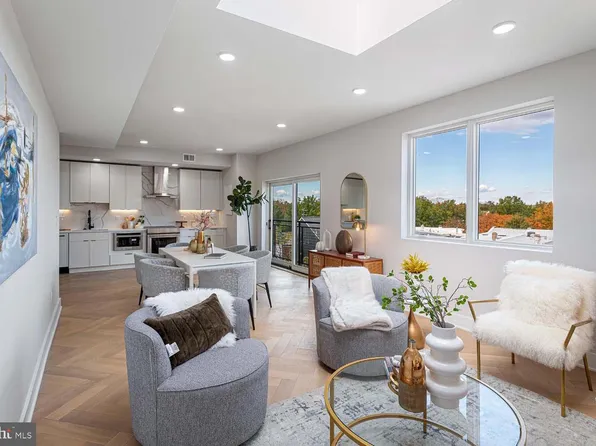 1516 E Capitol St NE #T, Washington, DC 20003