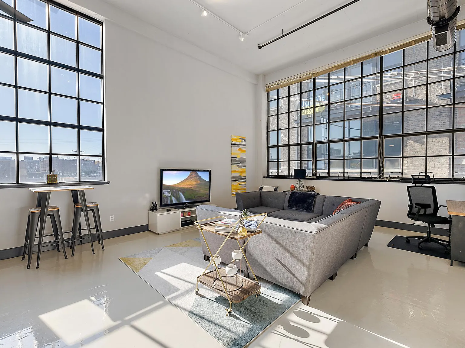 1 bed, 1224 sqft, $2,450 — Photo 4