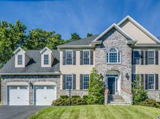 1012 Country Club Rd, Camp Hill, PA 17011