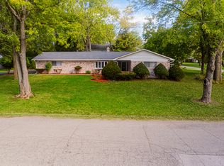 1146 Fairway Dr, Indianapolis, IN