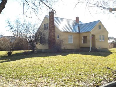 244 NW 8th St, Redmond, OR, 97756