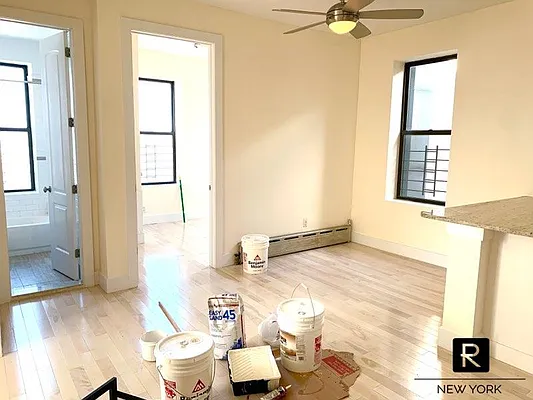 Rented by R New York | media 17