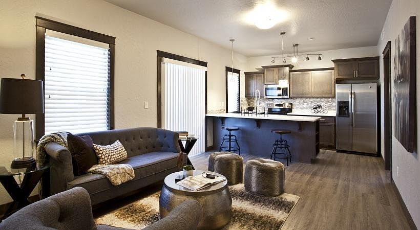 2BR, 2.5BA -744 SF