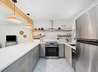3613 Belmont Blvd #A, Sarasota, FL 34232