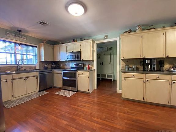 5th image of 10869 SW 270th Hwy