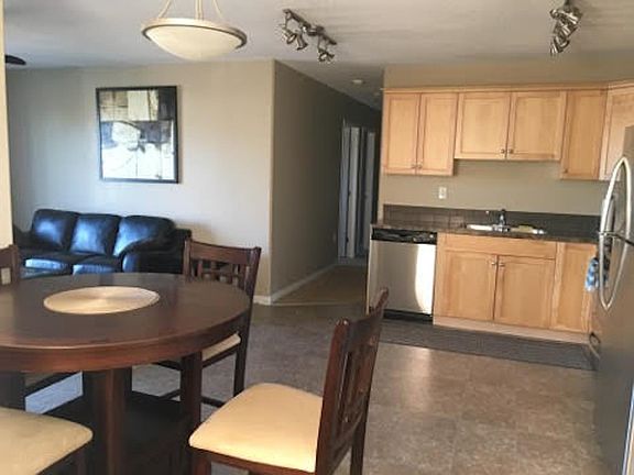 3rd image of 801 96th Ave #5