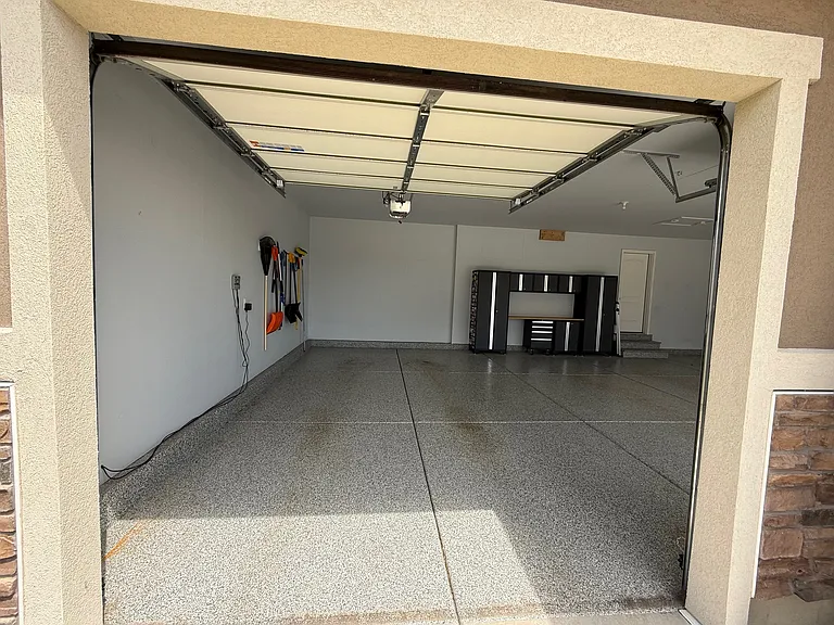 4202 N 400 W — Photo 5