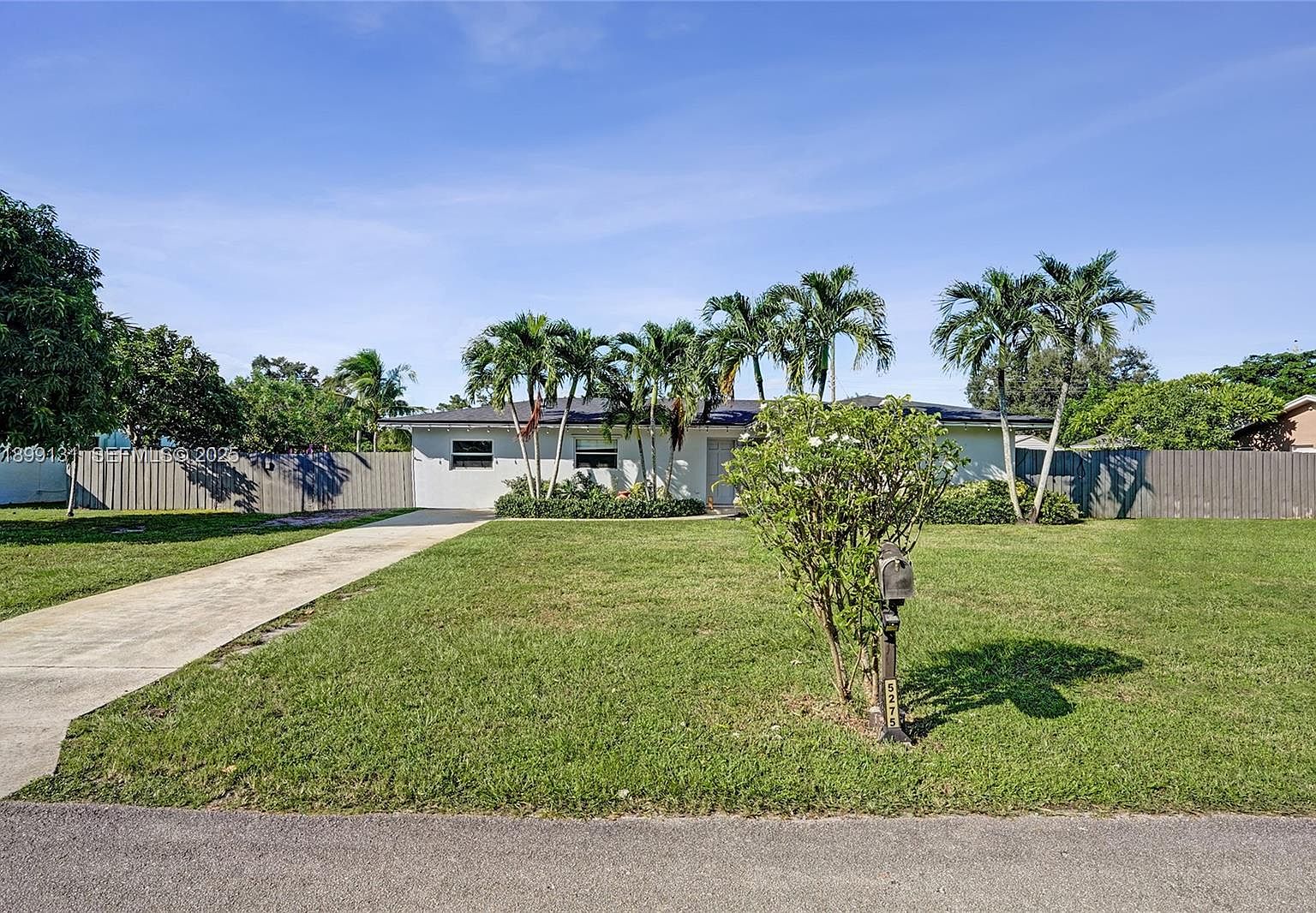 5275 Cleveland Rd, Delray Beach, FL 33484 [Price Cut $24,999] | Zillow