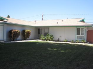 913 E Barton Ave, Lompoc, CA 93436