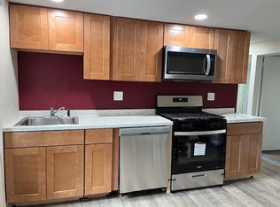 213 Shell St APT B3, Harrisburg, PA 17109