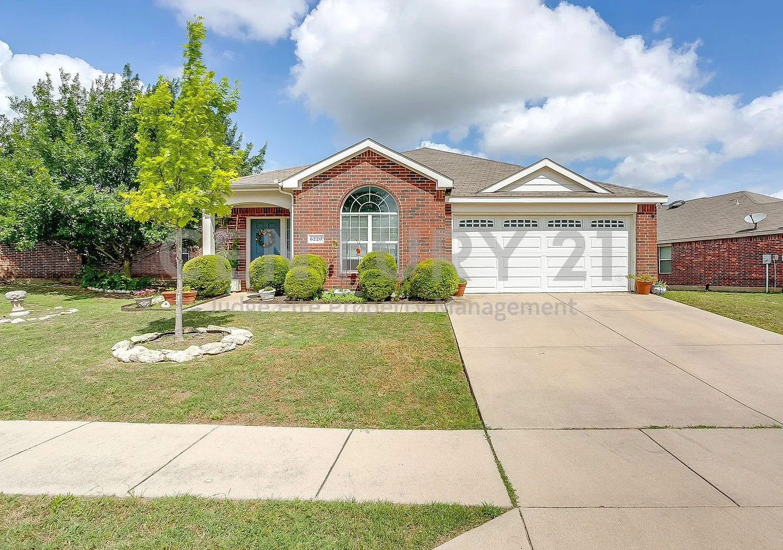 Fabulous 4/2/2 Nestled on Cul-de-sac in Stone Creek Ranch For Rent! — Photo 1