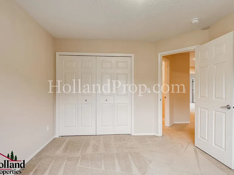 13062 NW Corso Ln — Photo 22