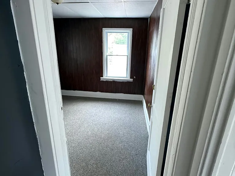 11706 Farringdon Ave #1 — Photo 4