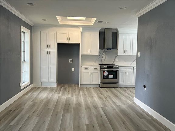 2nd image of 9126 Troulon Dr