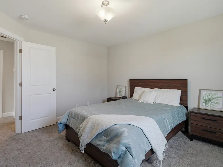 21 Vail Ct — Photo 41