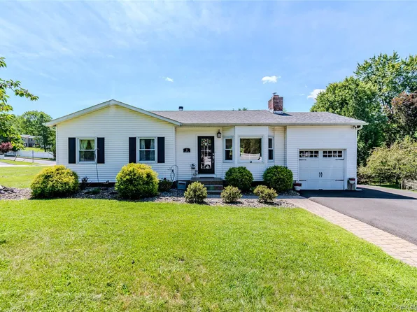 1 Patriot Lane, Washingtonville, NY 10992