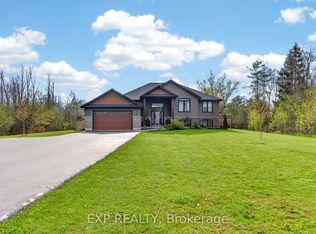 20109 Loyalist Pkwy, Prince Edward County, ON K0K1T0