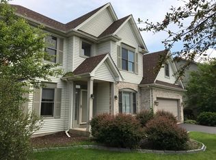 164 Aspen Ln, Aurora, IL 60504