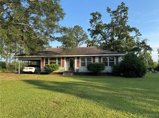 1842 Lewis Xrds, Carrollton, AL 35447