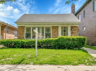 6311 N Kedvale Ave, Chicago, IL 60646
