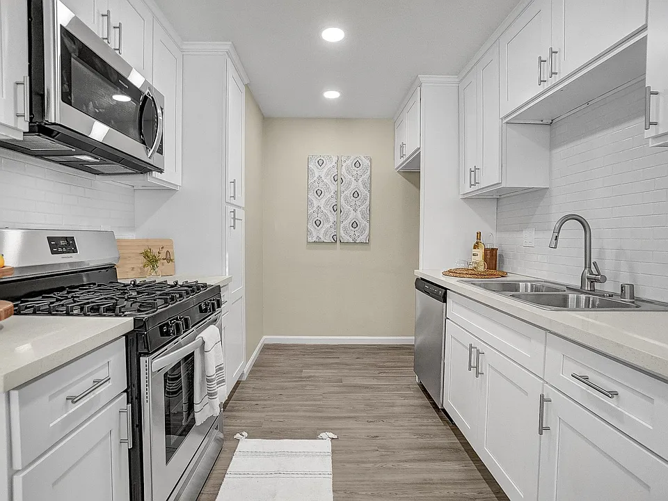 Las Casitas Apartments - Redlands, CA