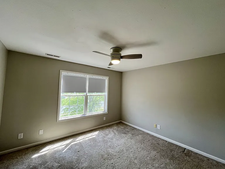 3156 Twelve Oaks Blvd — Photo 3