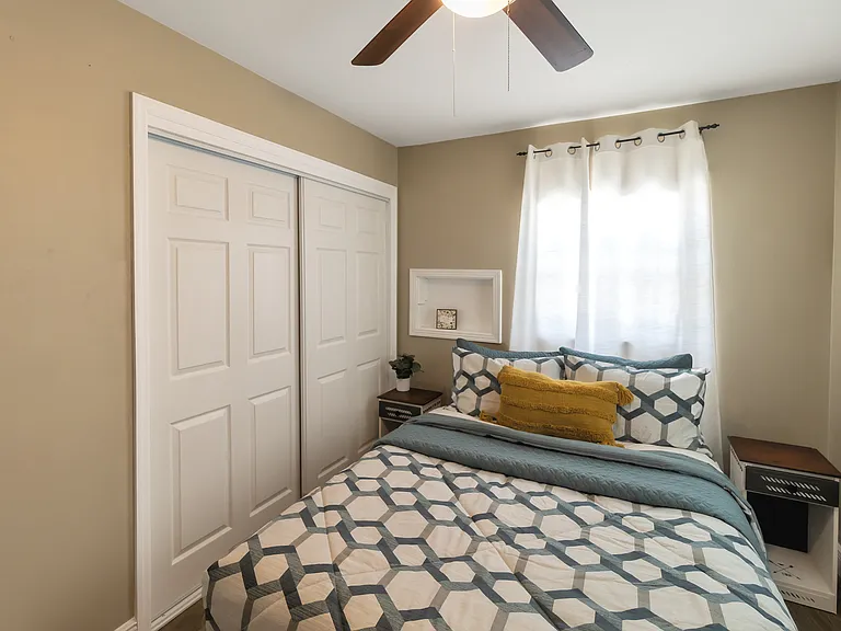 7703 Southside Ln — Photo 12