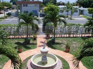125 SE 9th Ct APT 202, Hallandale Beach, FL 33009