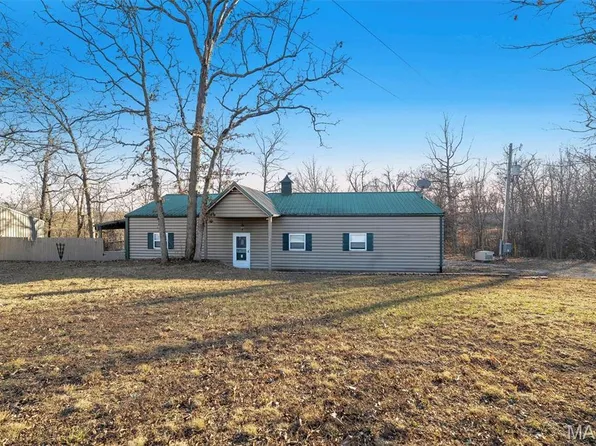 126 Breezy Meadow Ln, Bourbon, MO 65441