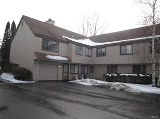 546 Narraganset Ln, Stratford, CT 06614