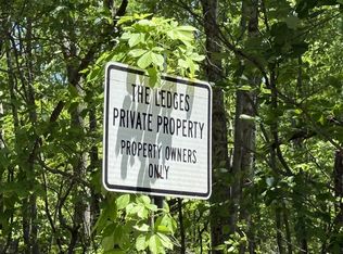 19074 Key Hollow Ln, Crawford, TN 38554