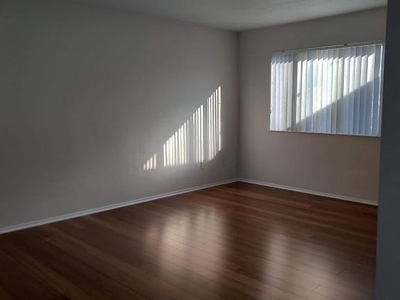 5th image of 238 San Lorenzo Blvd